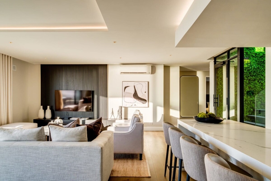 To Let 3 Bedroom Property for Rent in Sea Point Western Cape